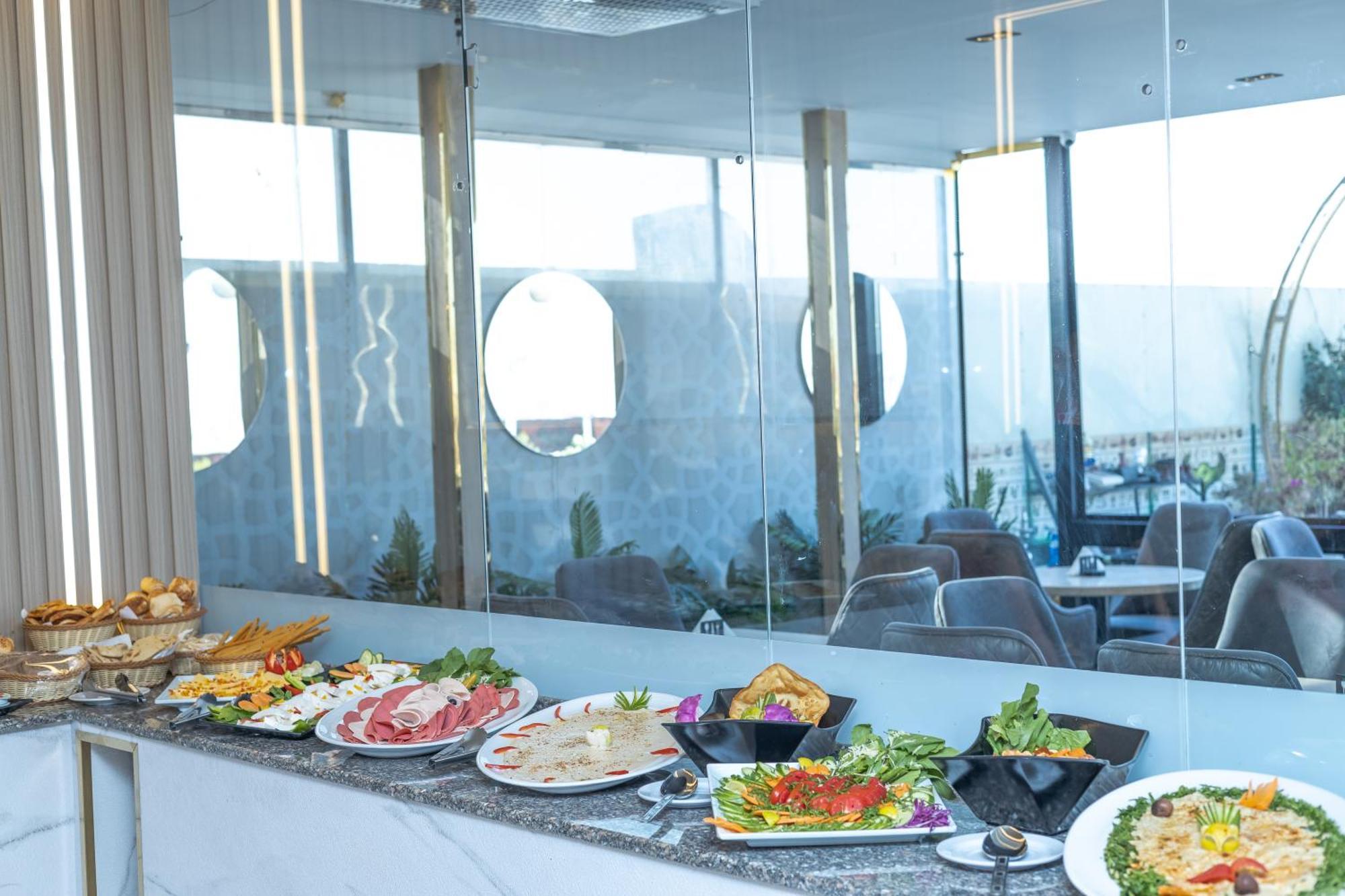 Comfort Giza Inn View Al Kawm al Akhdar Exteriör bild